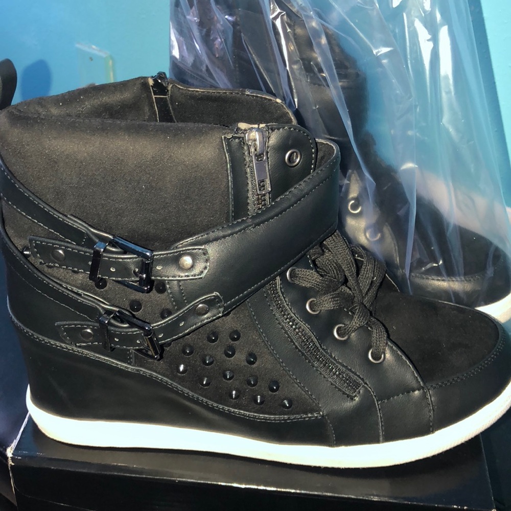 Black wedge sneaker heel